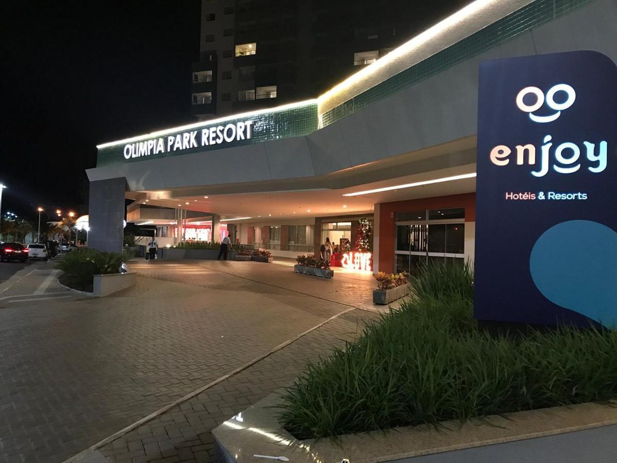 OLIMPIA PARK RESORT - Piscinas Quentinhas o Ano Todo - A 50 metros dos Thermas Laranjais - PAGUE EM 3 VEZES SEM JUROS Olímpia Exterior foto