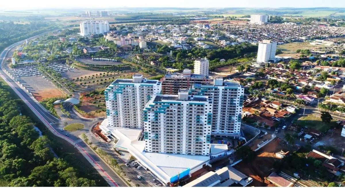 OLIMPIA PARK RESORT - Piscinas Quentinhas o Ano Todo - A 50 metros dos Thermas Laranjais - PAGUE EM 3 VEZES SEM JUROS Olímpia Exterior foto