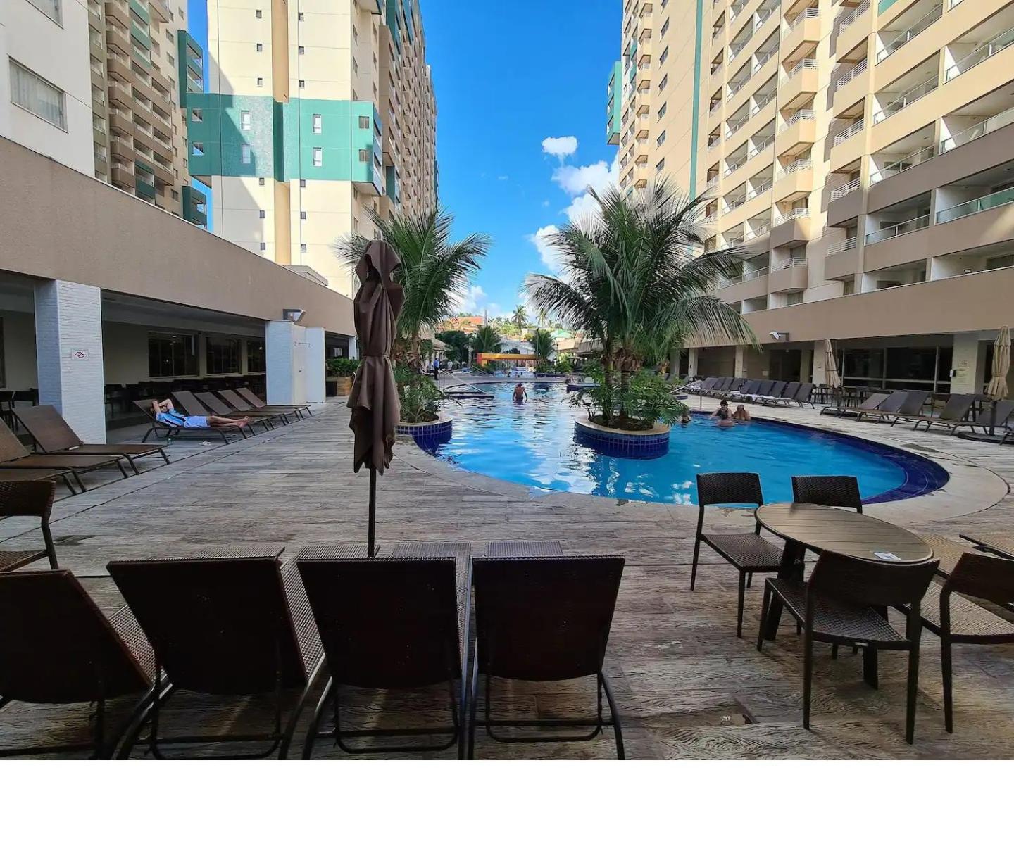 OLIMPIA PARK RESORT - Piscinas Quentinhas o Ano Todo - A 50 metros dos Thermas Laranjais - PAGUE EM 3 VEZES SEM JUROS Olímpia Exterior foto